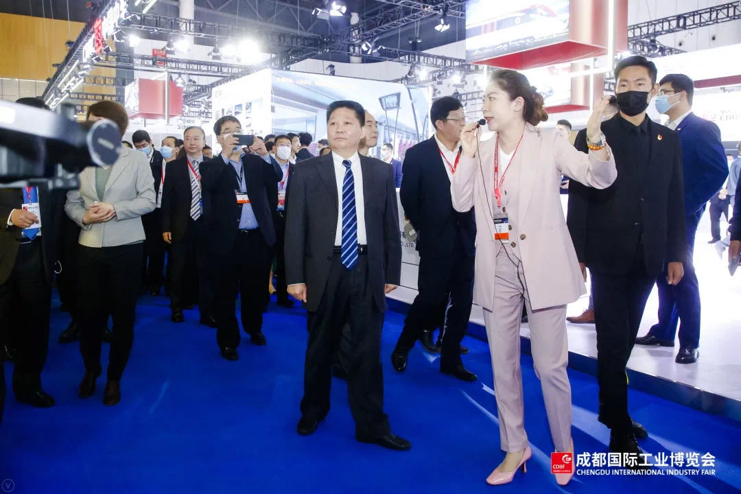 龍頭企業(yè)齊聚蓉城，新品首發(fā)彰顯“四川制造” 2021成都國(guó)際工業(yè)博覽會(huì)軌道交通展于4月22日隆重開(kāi)幕